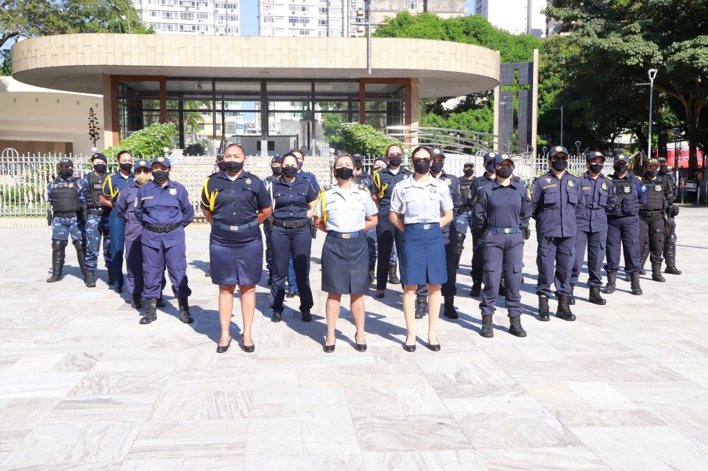 Tropa  feminina representativa