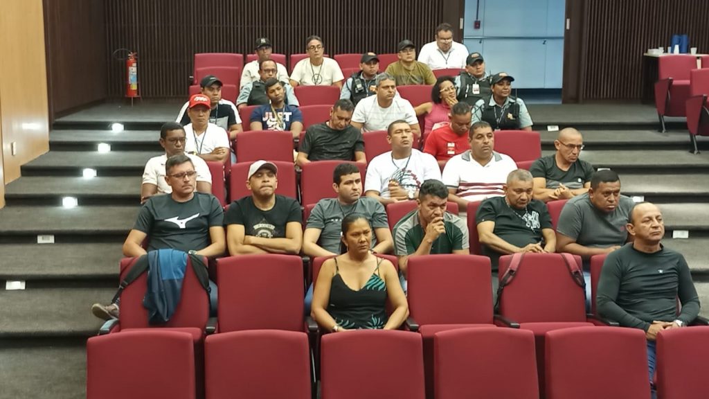 A Vigilante Diane Alves, com 7 anos de serviços prestado ao Banco Central, se sente mais confiante e segura após as palestras.