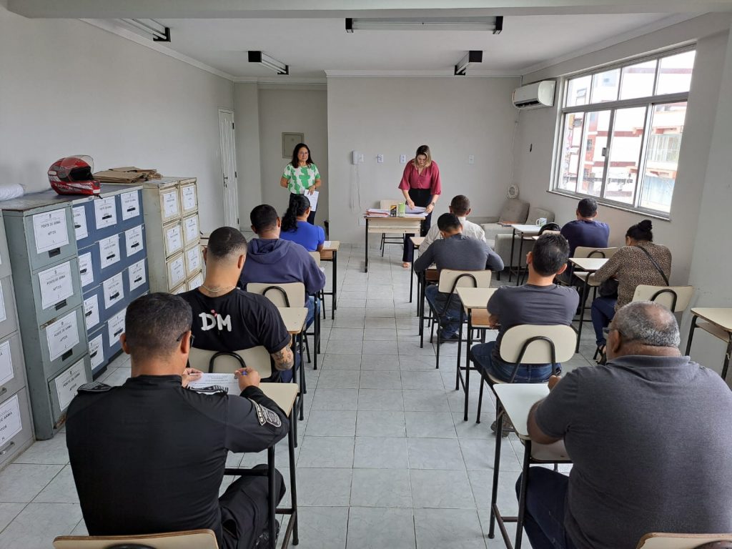 Agentes da Guarda Municipal de Belém são submetidos à análise psicotécnica para uso de porte de arma de fogo