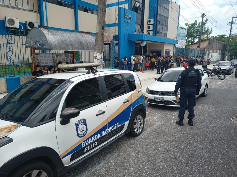 Agentes da GMB fizeram a segurança e monitoramento dos locais de prova do Enem, neste domingo, 12, em Belém